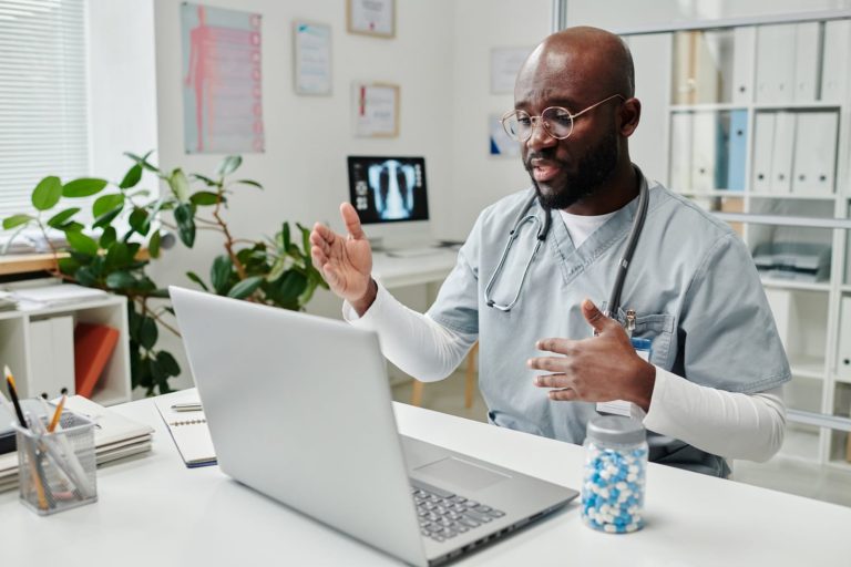 How to Use a Symptom Checker Tool